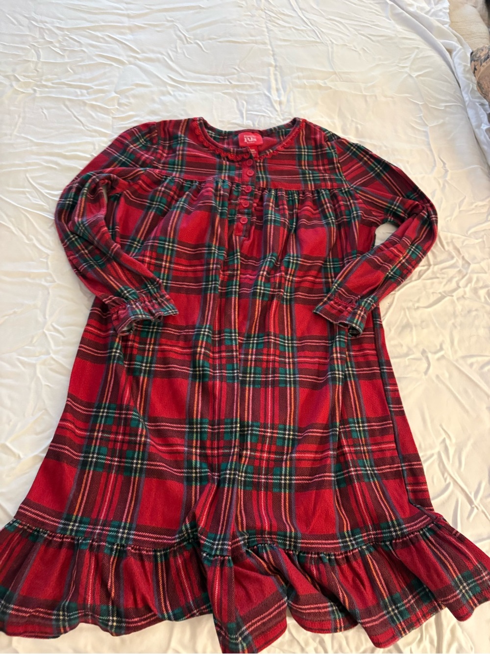 Macy's Red Green Plaid Girls' Nightgown